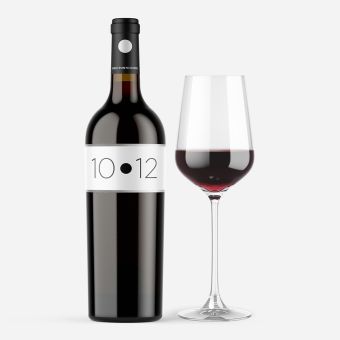 Vino tinto Diez punto Doce